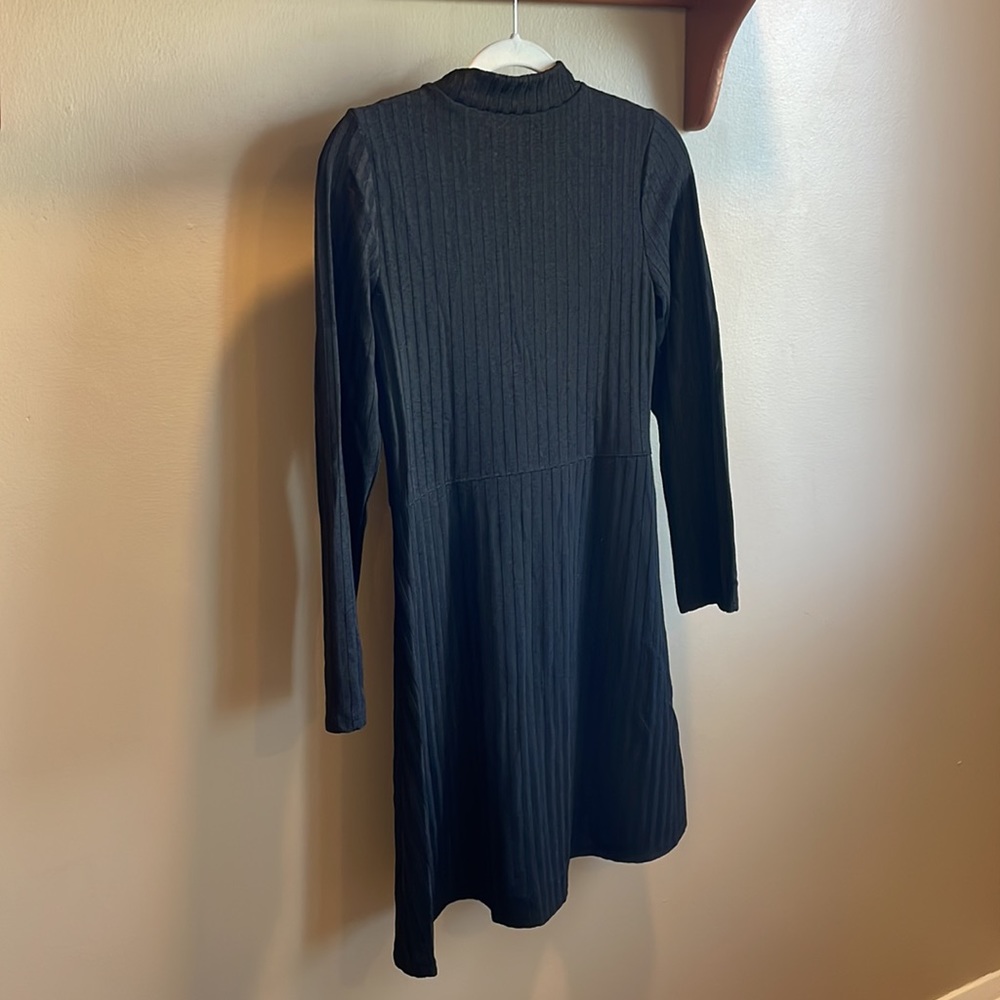 A&F DRESS - Picture 4 of 4